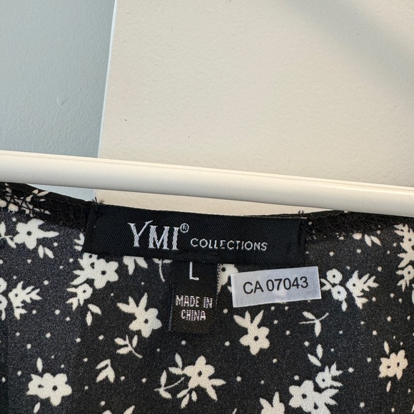 Black Floral Blouse - Picture 2 of 5